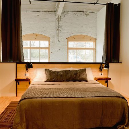 Loom Room Retreat Dalton Bagian luar foto